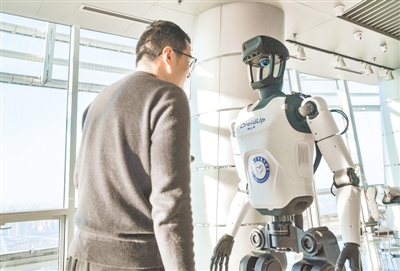 “郑州造”机器人赋能文旅新场景