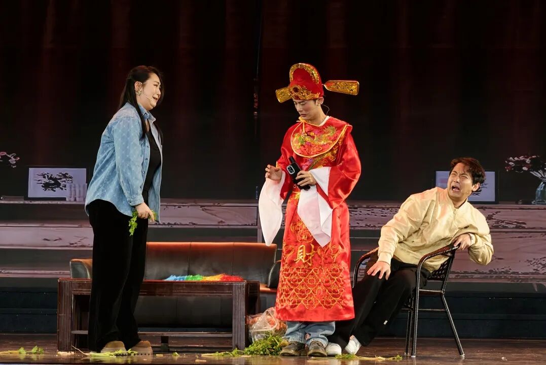 “百花绽放”映三秦 骏马奔腾迎新春 ——陕西省“百青”文艺家汇报演出暨文艺颁奖典礼成功举办