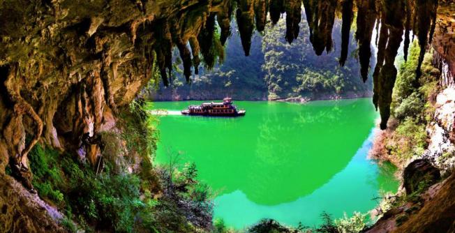 长江经济带十年丨邮储银行重庆分行：两江潮涌处，青绿满巴渝