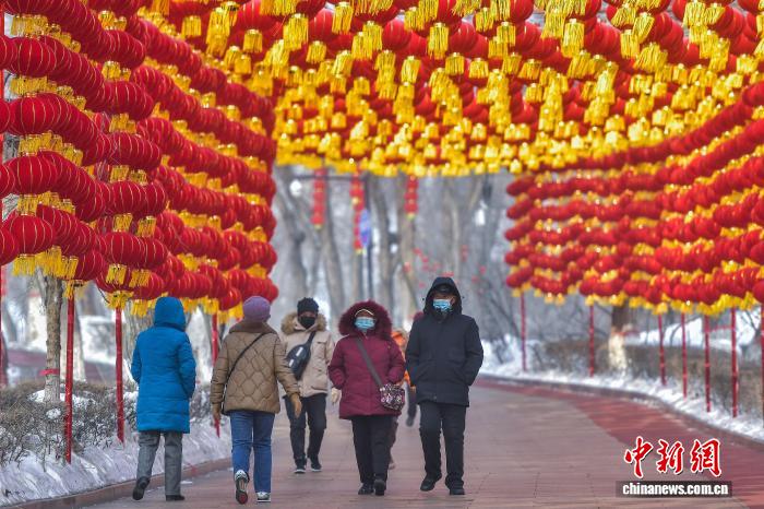乌鲁木齐各大公园红红火火迎新春