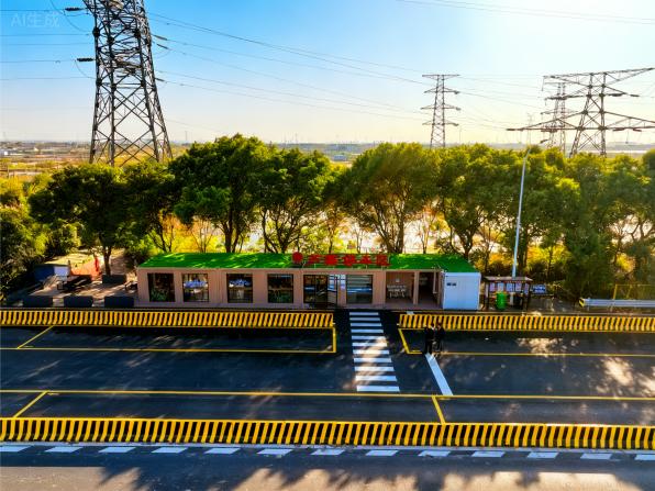 苏州普通国省道服务区打造货车司机“暖心家” 苏州普通国省道服务区打造货车司机“暖心家”