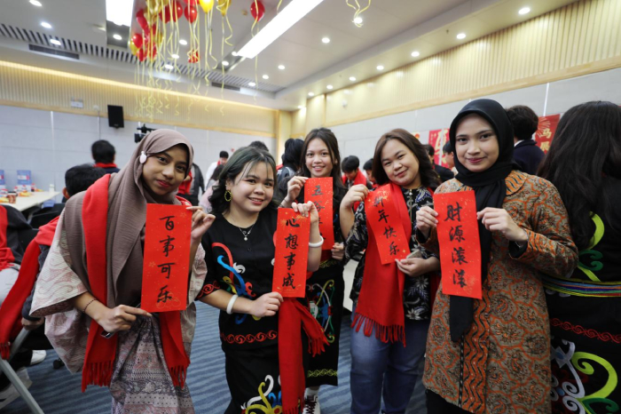 广西建院：国际学生共品中国文化年味