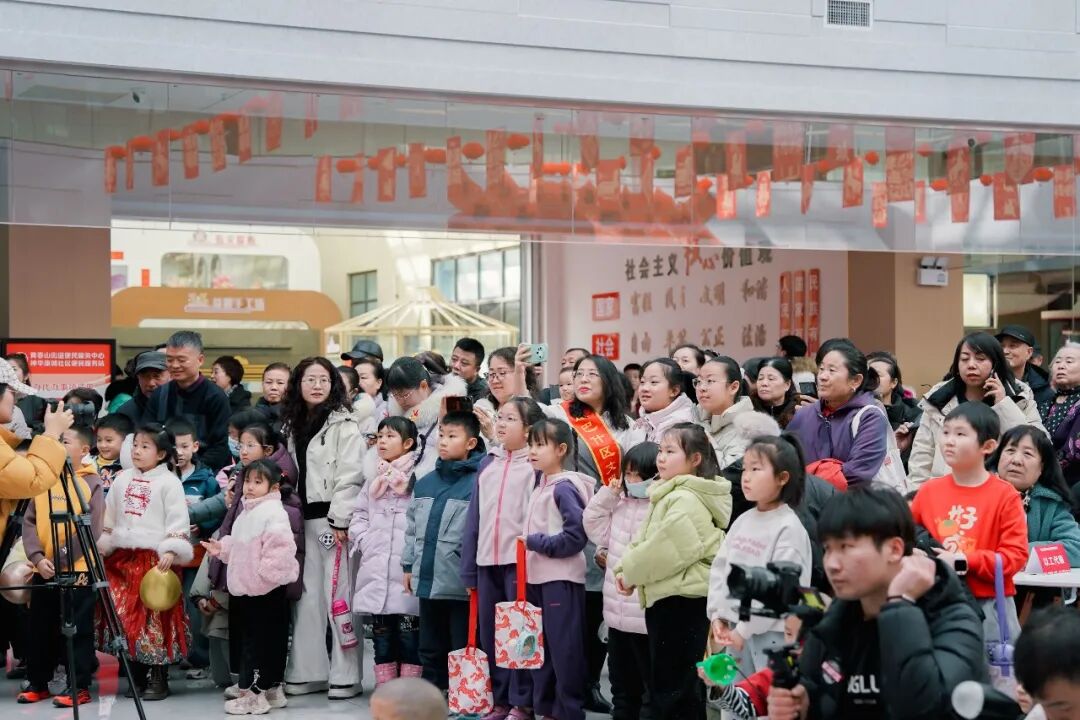 2026年自治区“我在新时代文明实践中心过大年”主场活动在康巴什区欢乐启幕