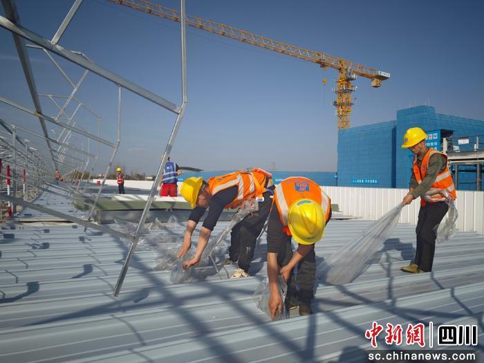 成都3条在建轨道交通线路刷新“进度条”
