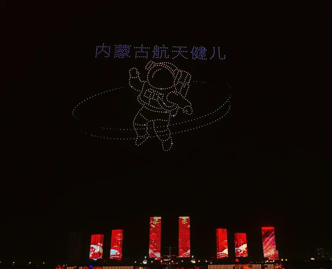 最强的“科技与狠活”!最美的元宵绚烂夜!
