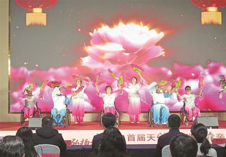 首届天佑德青海“孝亲故事”短视频网络分享计划启动 一场持续20周的温情接力拉开帷幕 2