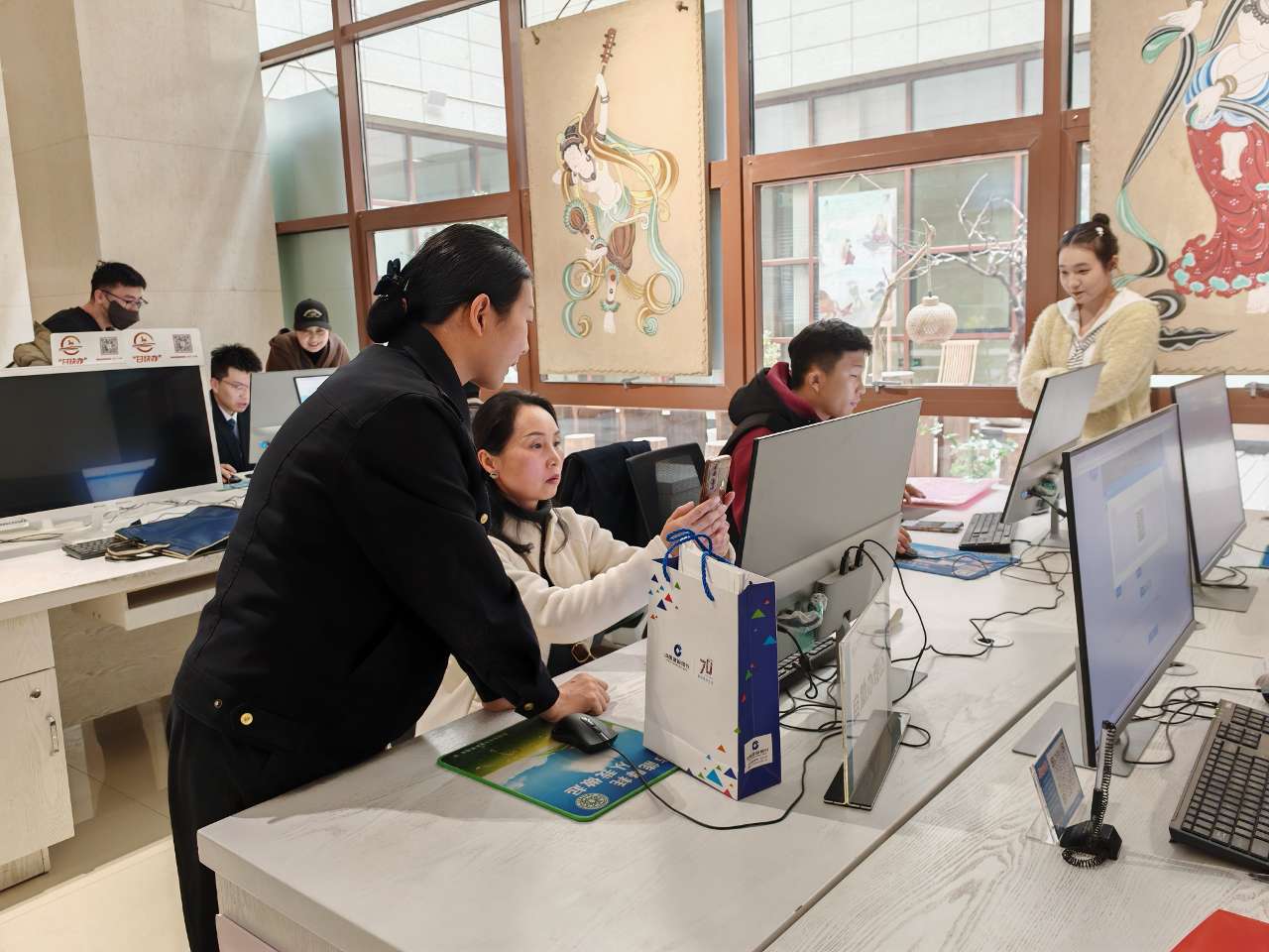 甘肃敦煌：数智赋能优化营商环境