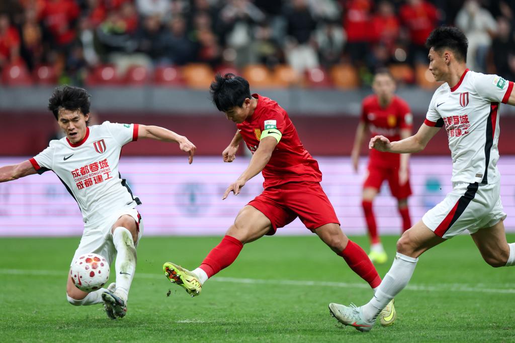 中超联赛:重庆铜梁龙平成都蓉城 中超联赛:重庆铜梁龙平成都蓉城