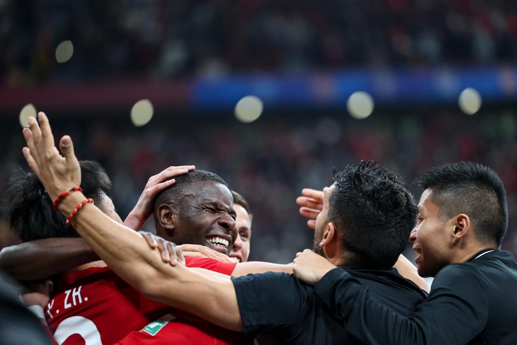 中超联赛:重庆铜梁龙平成都蓉城 中超联赛:重庆铜梁龙平成都蓉城