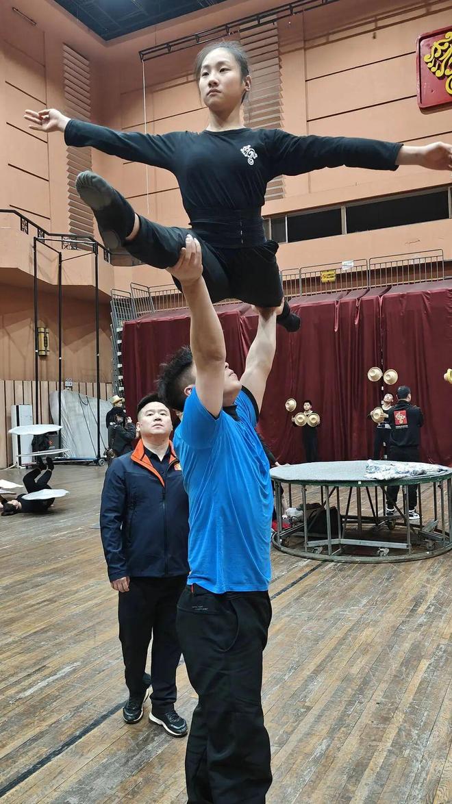 七十五年创新路,《先声》之前有先声