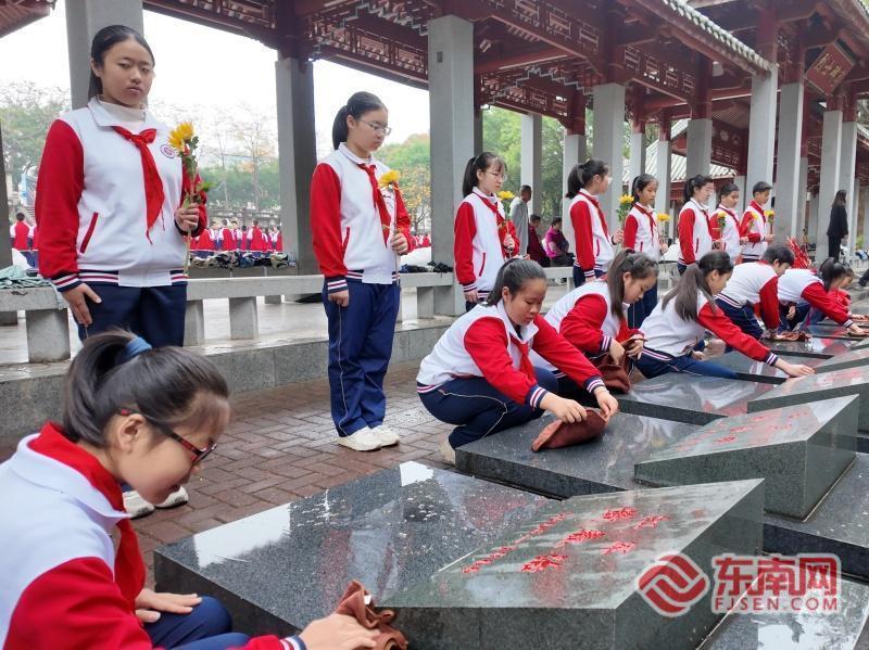 福建省“追寻·2026·百园千校清明祭英烈”活动在莆田启动