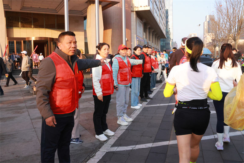 相约春风里 石马志愿行——石家庄市4500余名志愿者助力马拉松