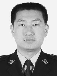 “爱管事”的他走了,“接着干”的他们来了——苗海滨的精神火炬在徐州交管战线接力传递