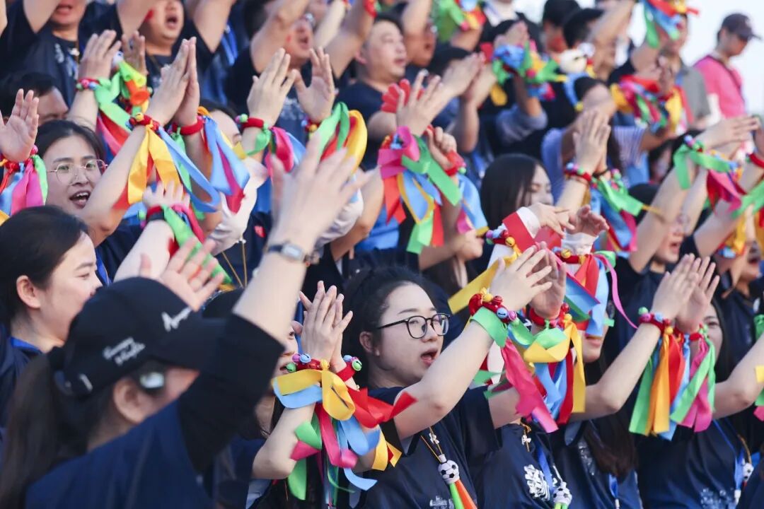 我在“村超”现场:奔跑在乡村振兴的春天里