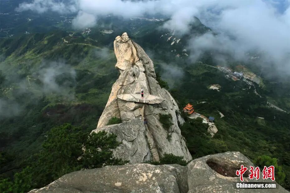 它出生时,地球还是个“宝宝”?河北这块36.7亿岁的石头,刷新认知!