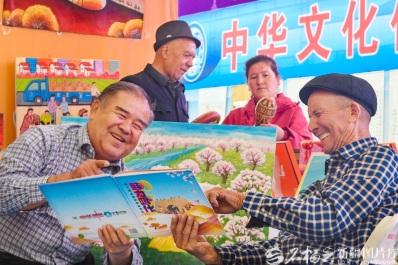 “阅”见美好,喀什全域书香润人心