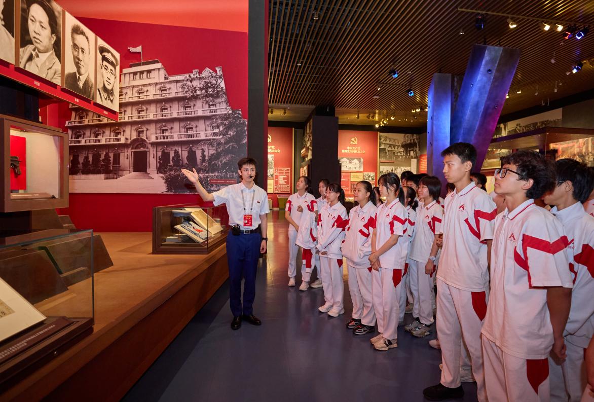 “少年承薪火、青春谱华章”离队建团仪式在中国共产党历史展览馆举行
