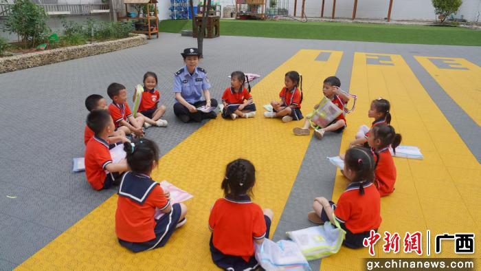 广西灌阳:禁毒“拍手歌”送进幼儿园--中国新闻网