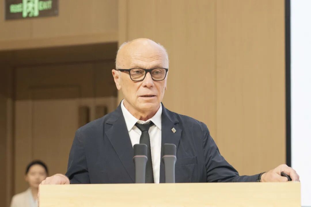 中俄美术联盟艺术与科学教育联合发展研究中心在哈尔滨师范大学成立