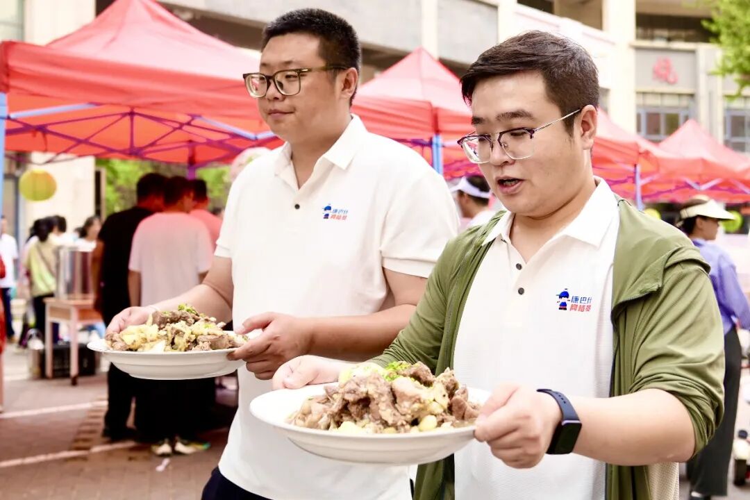 百家宴开席,康巴什人的端午这样过!