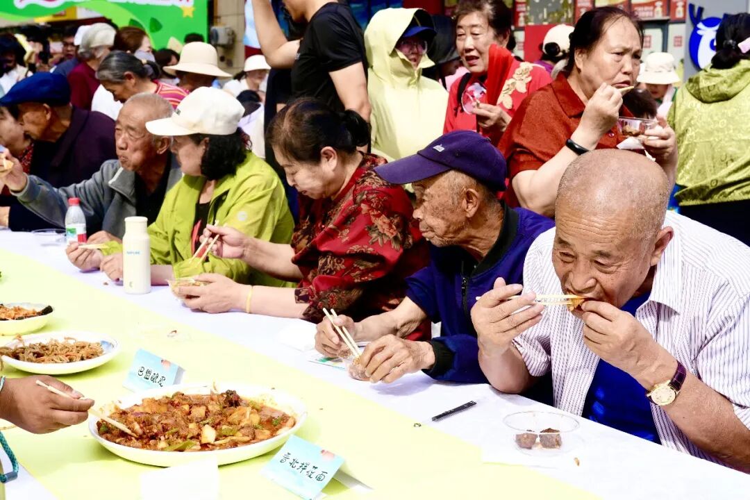 百家宴开席,康巴什人的端午这样过!