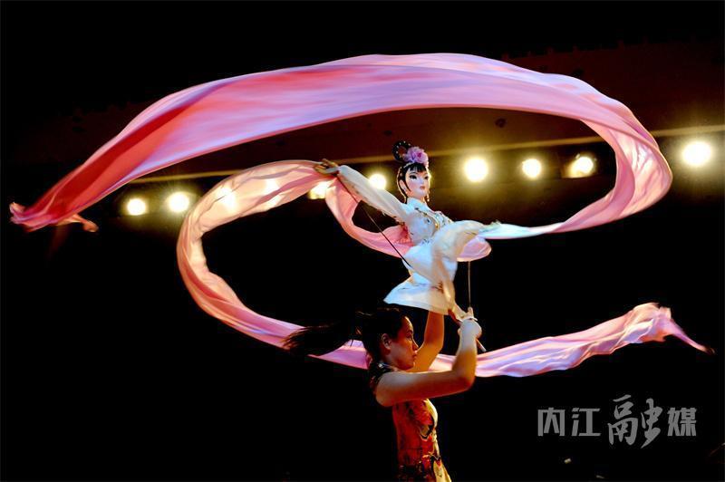 跨越三千公里的刀郎“双故乡”奔赴
