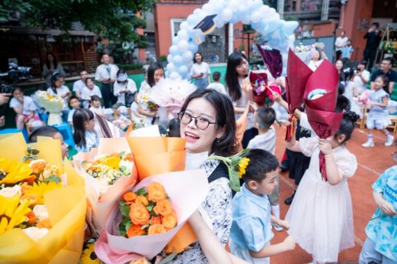 美好教育看得见｜重庆市渝中区实验幼儿园分层成长仪式点亮童年启航路