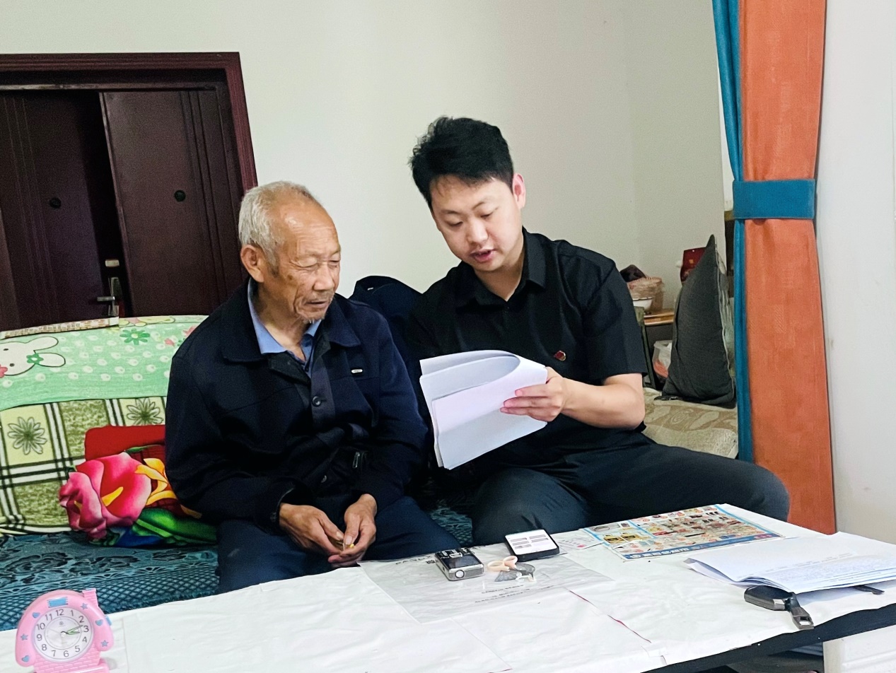 脚步映初心|让需求被“看见”,中国人寿寿险重庆市合川区支公司持续完善乡镇网络金融服务为银龄托底 脚步映初心|让需求被“看见”,中国人寿寿险重庆市合川区支公司持续完善乡镇网络金融服务为银龄托底