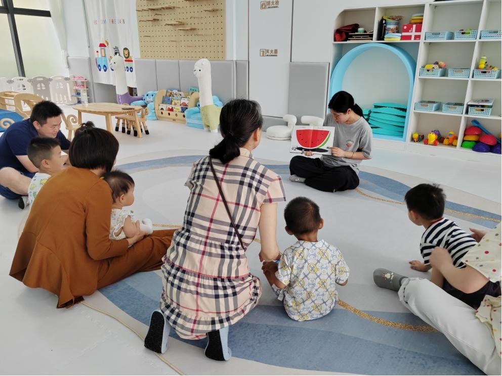 一杯咖啡，一座古镇，一种“青村模式”