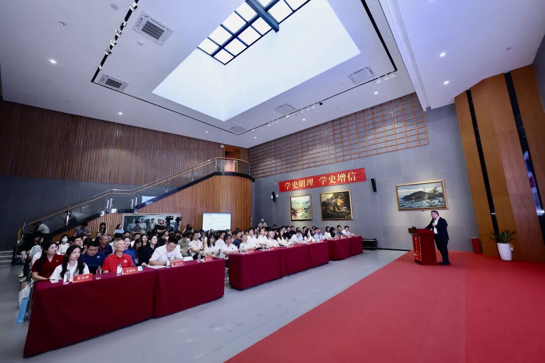 深莞惠三地联学铸魂!学习贯彻习近平党建思想主题宣讲活动暨“圳在宣讲” 移动学堂(第2期)在深圳东江纵队纪念馆举办