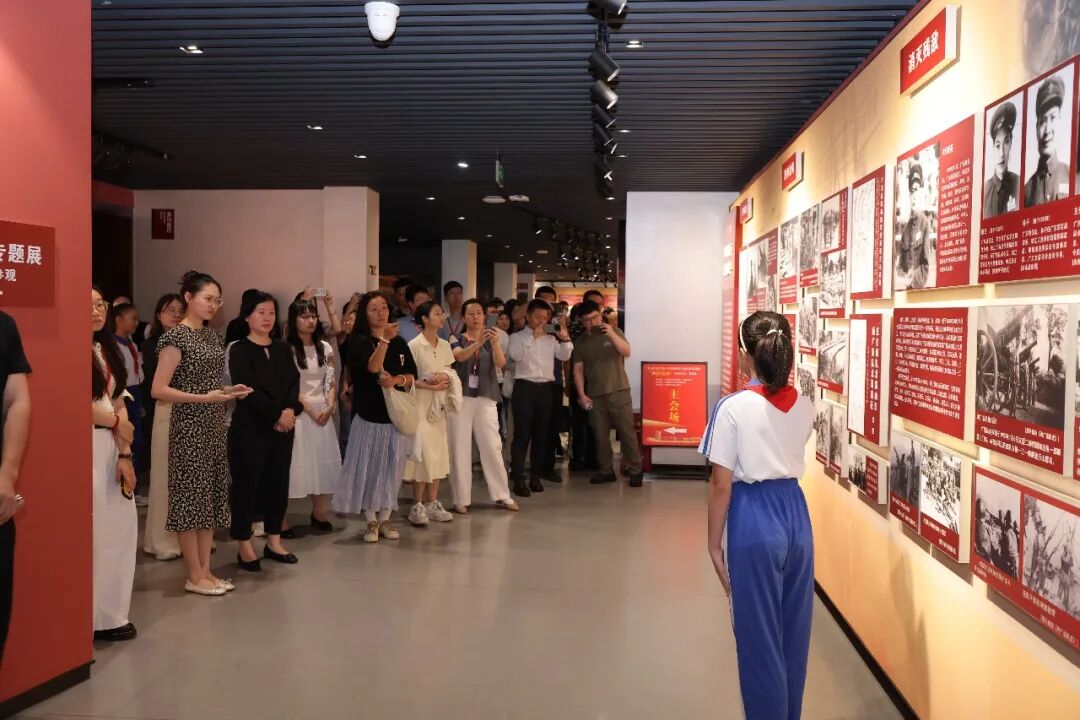 深莞惠三地联学铸魂!学习贯彻习近平党建思想主题宣讲活动暨“圳在宣讲” 移动学堂(第2期)在深圳东江纵队纪念馆举办