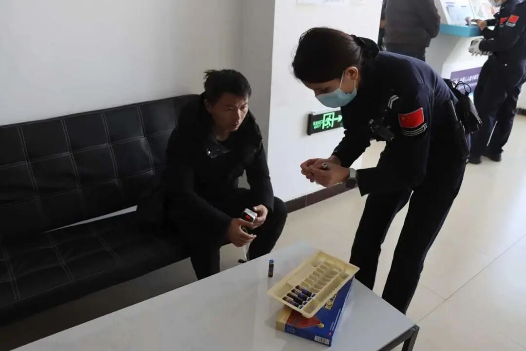 像云朵一样的她们,聚集在帕米尔高原