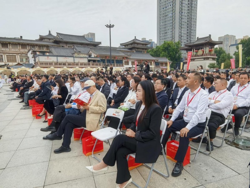 彬州梨、彬州苹果双品牌亮相 打造国家级健康种植核心区