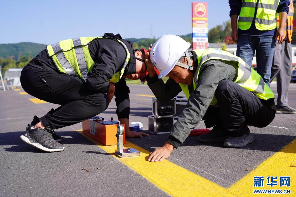 全力推进公路安全生命防护提升工程