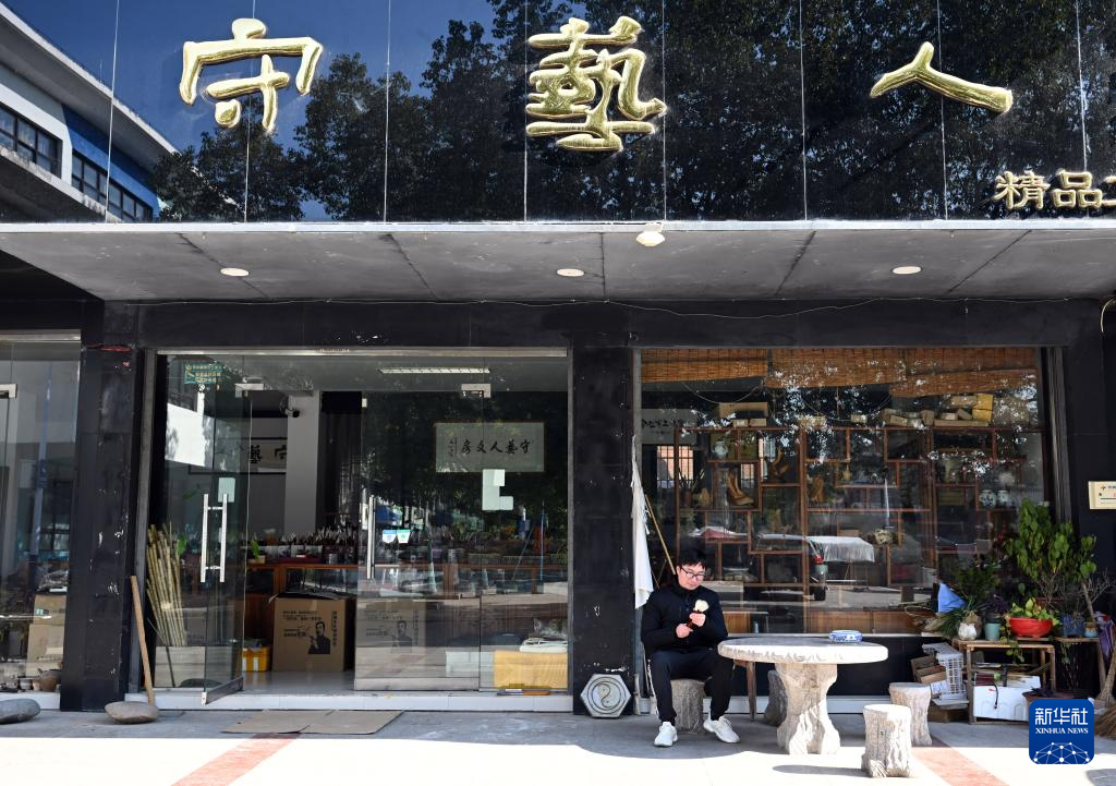 非遗有新人丨“丝毫”之中蕴匠心