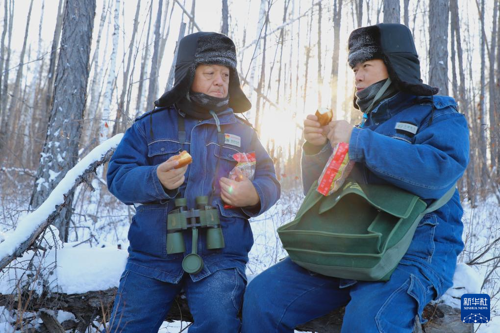 饮冰卧雪 扎根中国最北角的极寒作业者