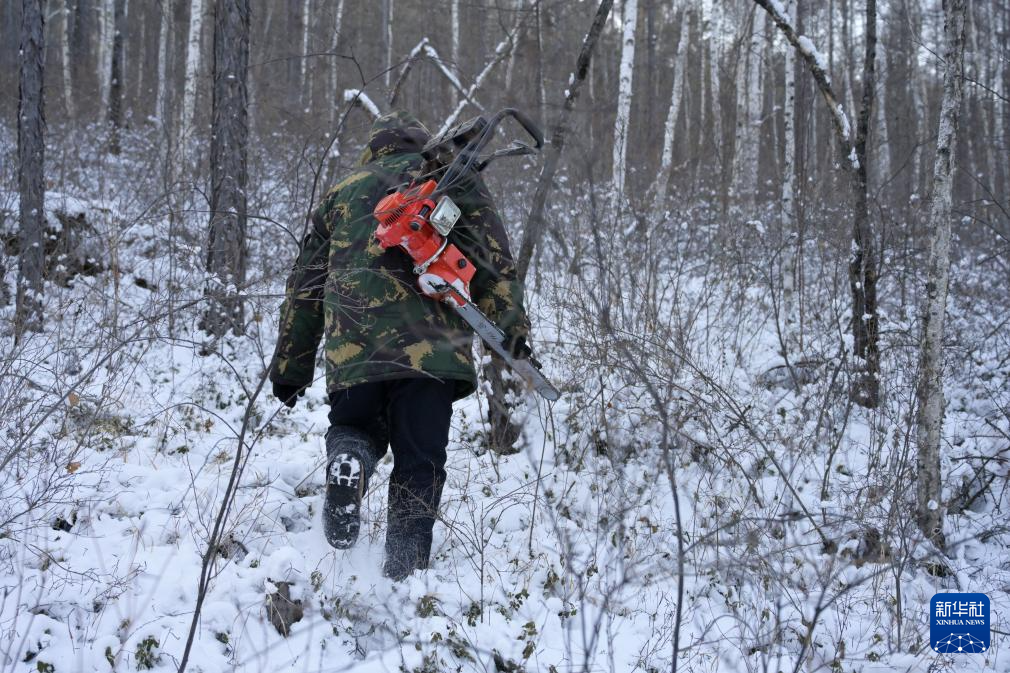 饮冰卧雪 扎根中国最北角的极寒作业者