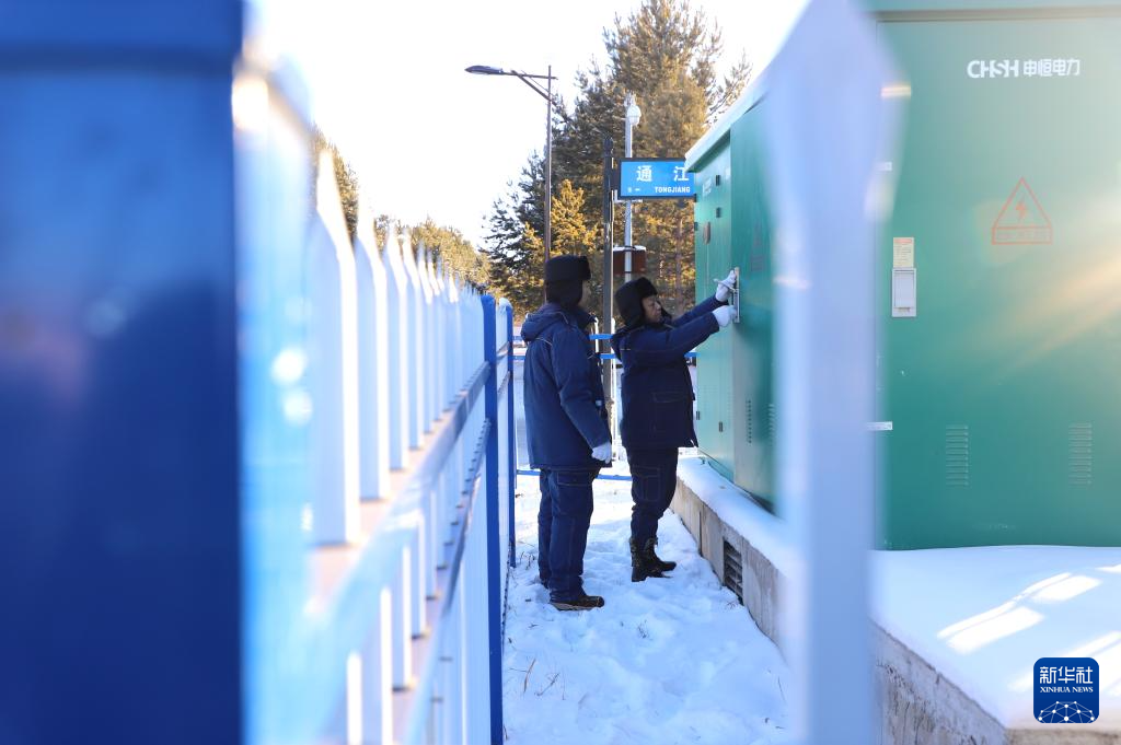 饮冰卧雪 扎根中国最北角的极寒作业者