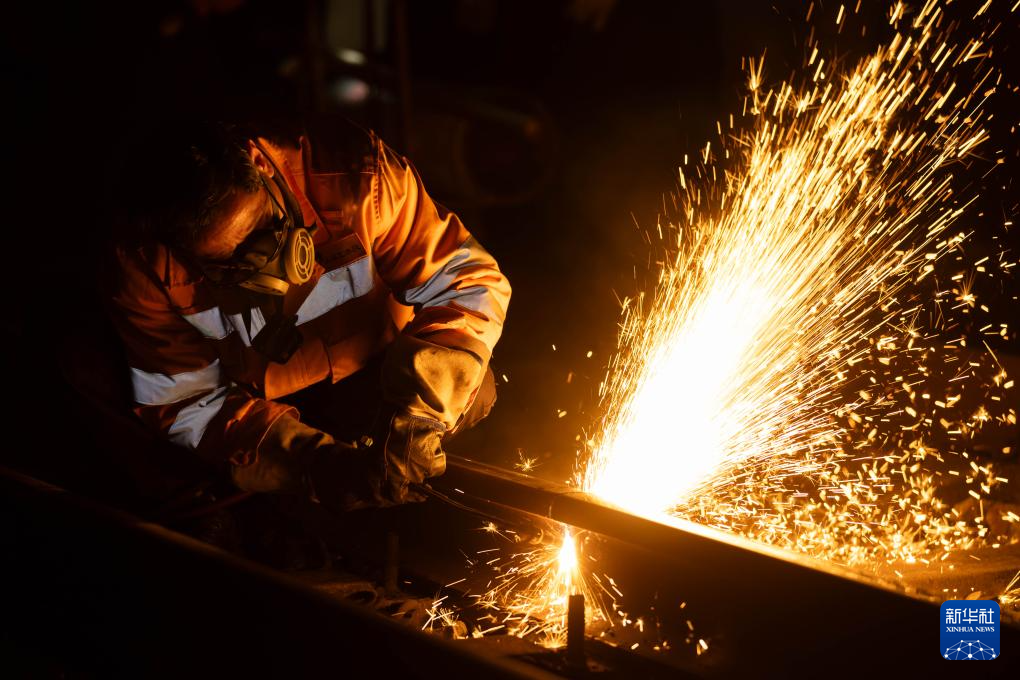 上海：换轨施工迎春运