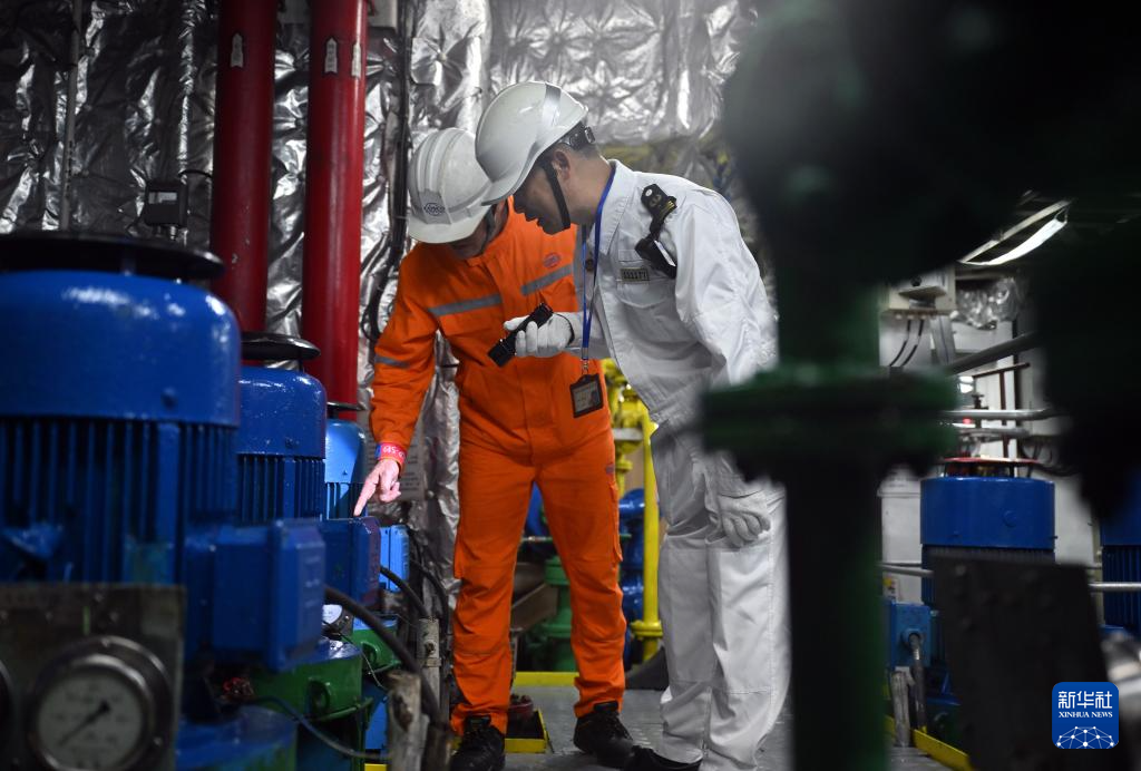 客滚船“体检”迎春运