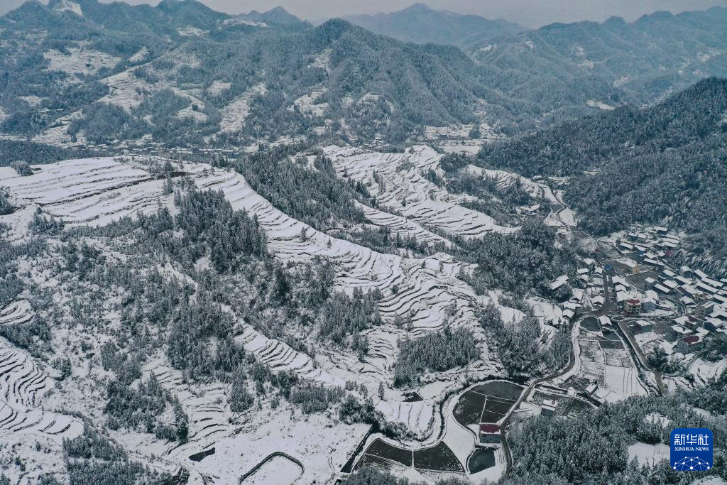 重庆秀山迎来降雪