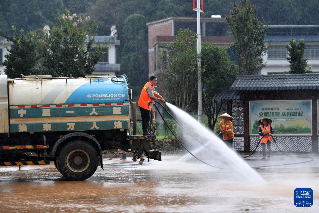 湖南祁阳：强降雨后抢险救灾