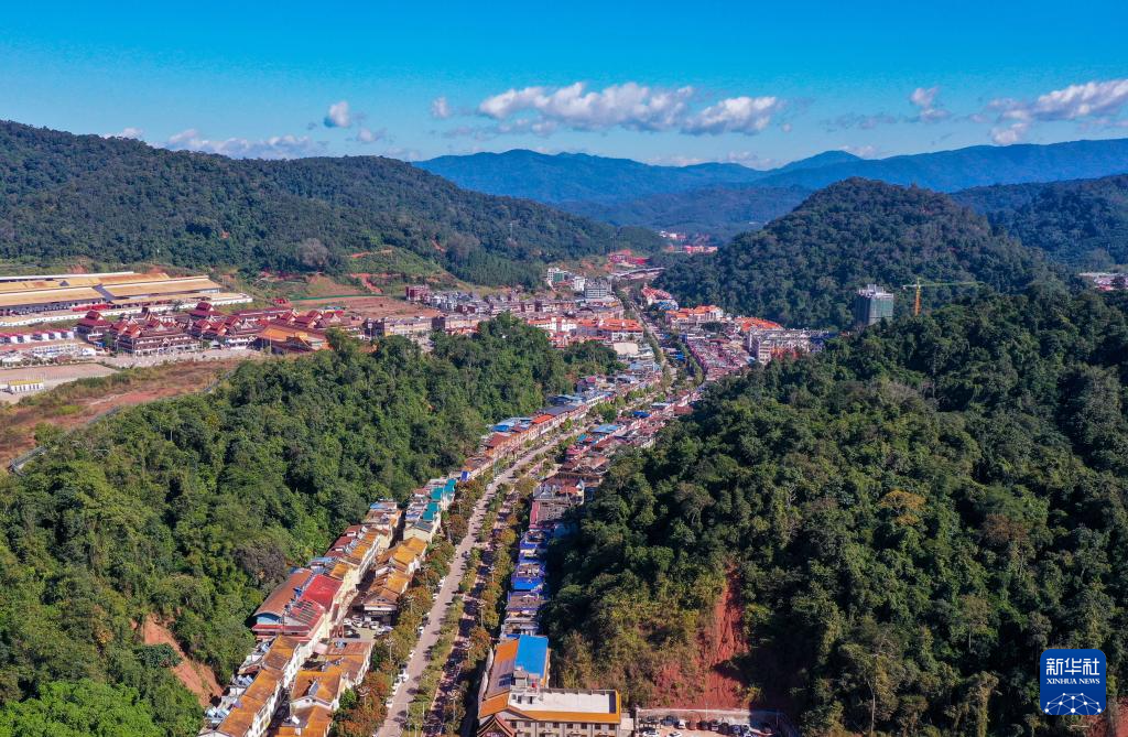 云南磨憨:小镇变身大口岸