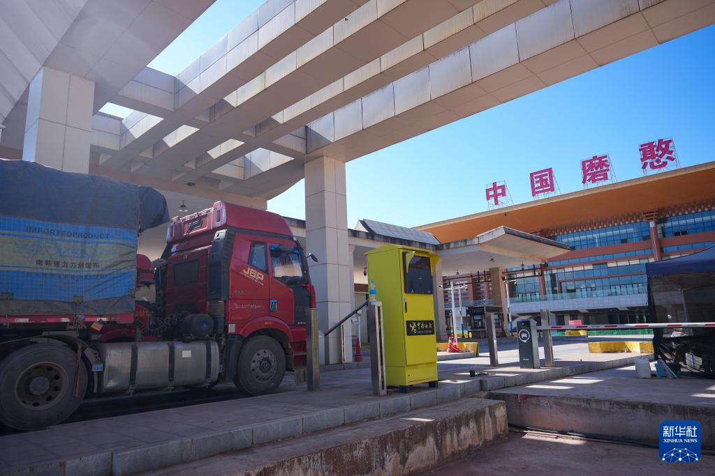 云南磨憨:小镇变身大口岸