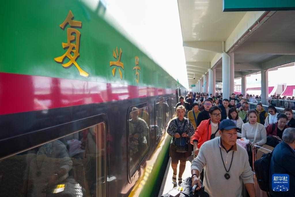 云南磨憨:小镇变身大口岸