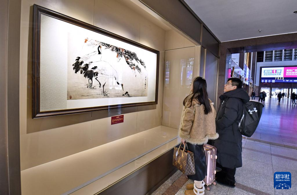旅客身边的艺术展