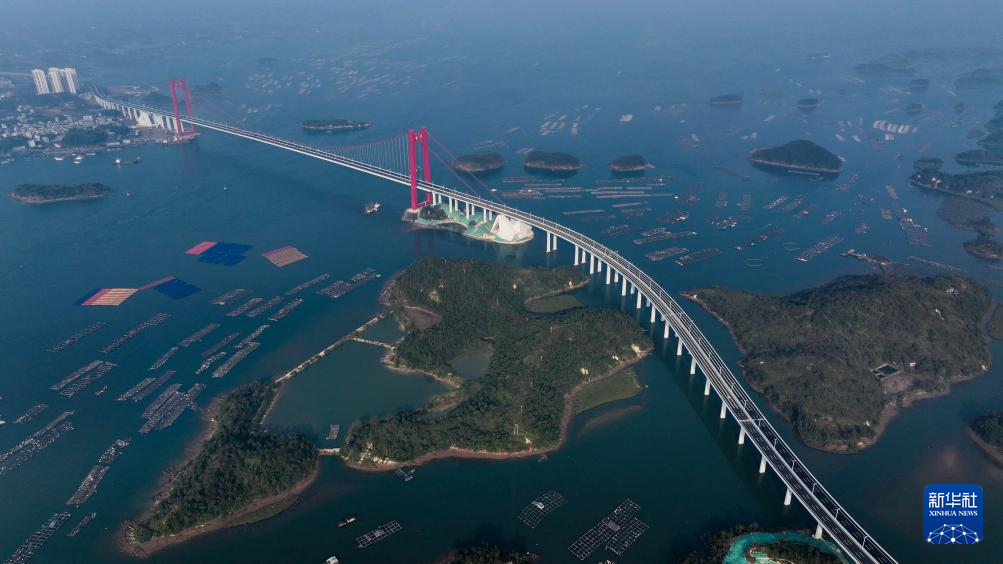 广西最长跨海大桥龙门大桥建成通车