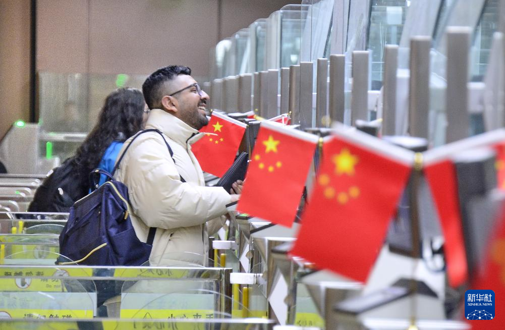 北京口岸出入境人员大幅增长