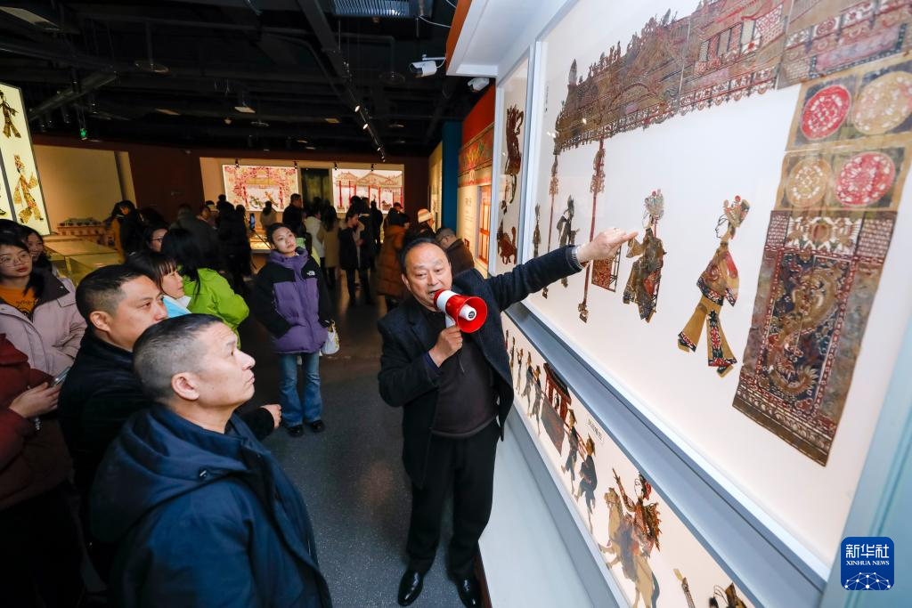 文化中国行丨镜观·非遗:三百年灯影流转 照见世间百态