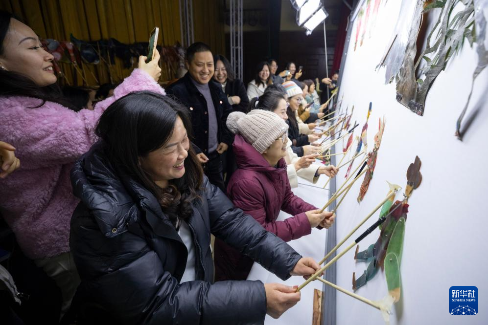 文化中国行丨镜观·非遗:三百年灯影流转 照见世间百态